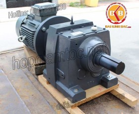 Motor giảm tốc 15kw 20HP 1/200